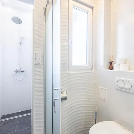 Modern Charming In The Heart Of Budapesta