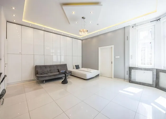 Daire Modern Charming In The Heart Of *